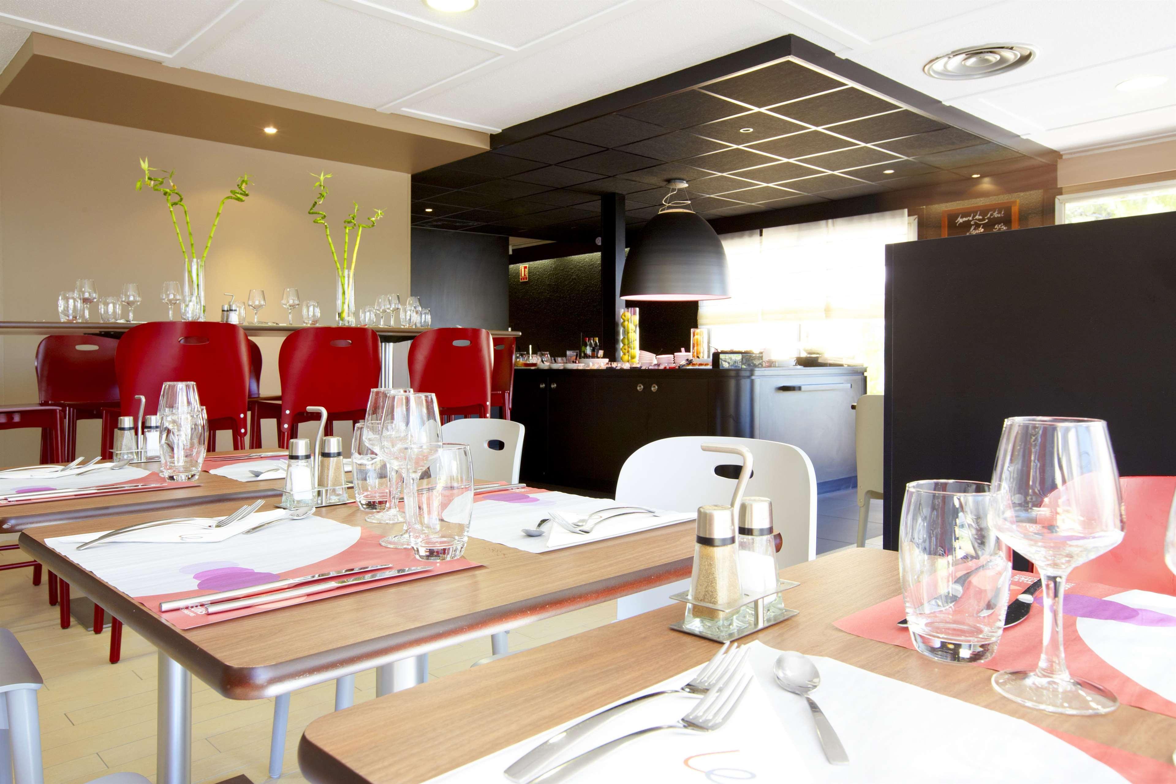 Kyriad Direct Marseille Ouest - Martigues Exterior photo