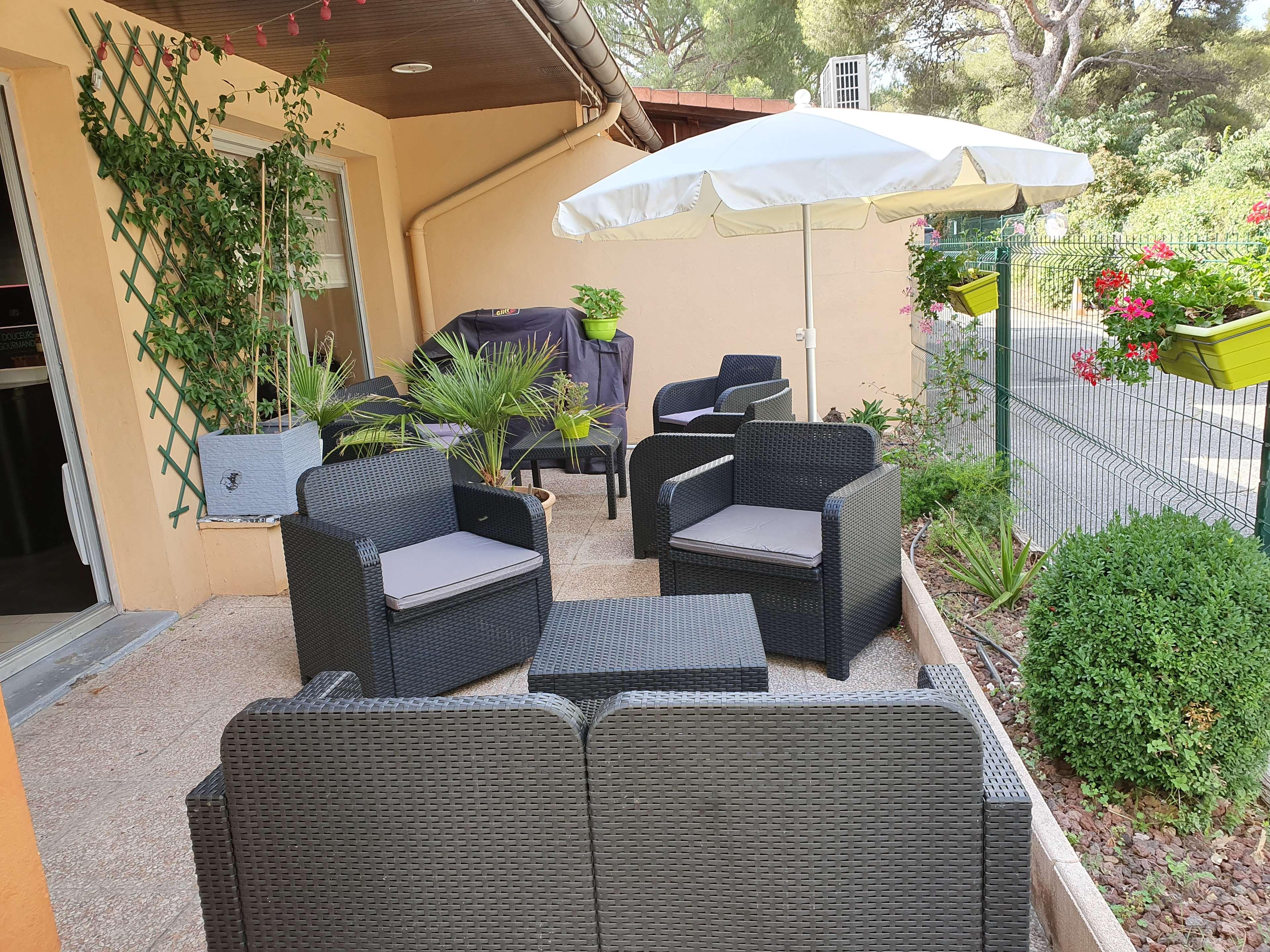 Kyriad Direct Marseille Ouest - Martigues Exterior photo